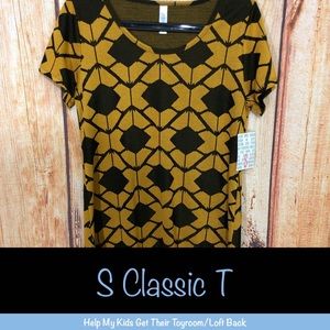 LulaRoe Classic T